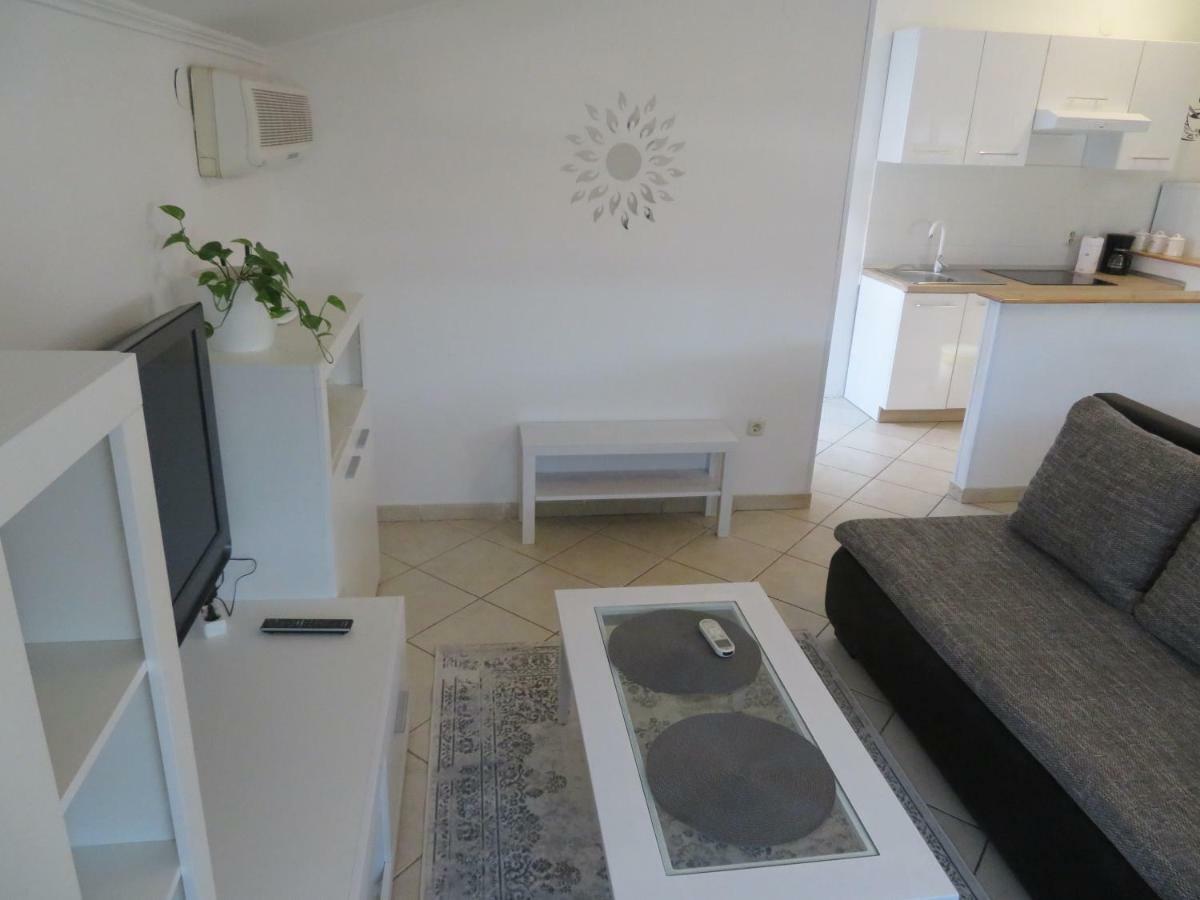 Apartman Eli 2 Ровінь Екстер'єр фото